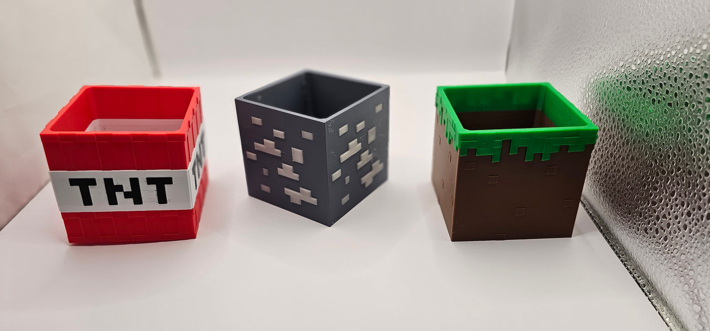 Minecraft inspired containers
