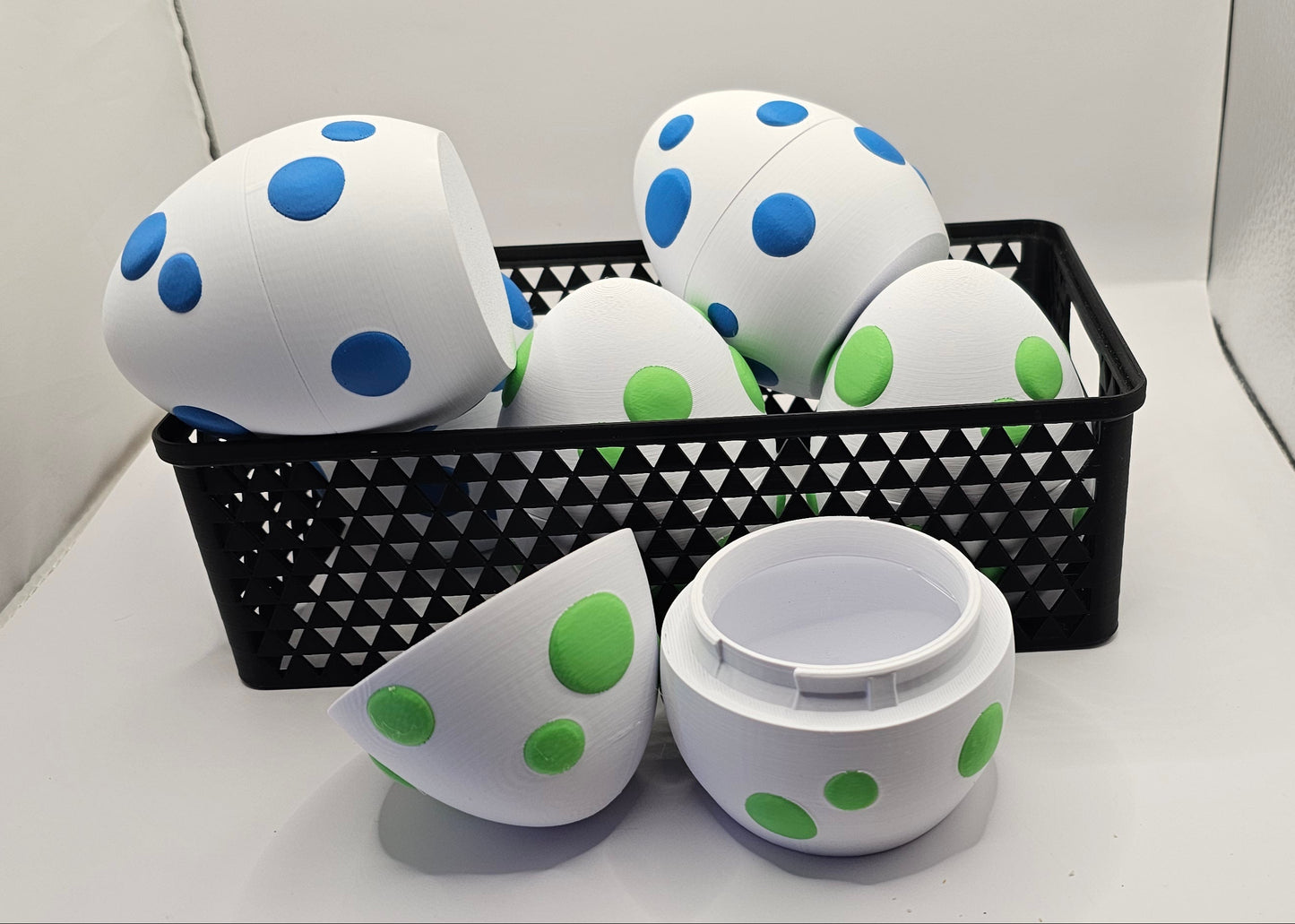Dino Egg container