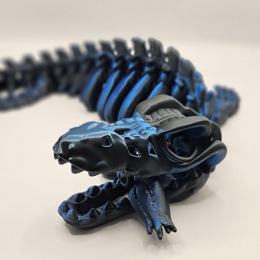 Mosasaurus with Squid Snack - Medium