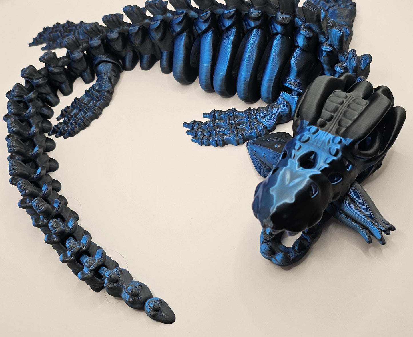 Mosasaurus with Squid Snack - Medium