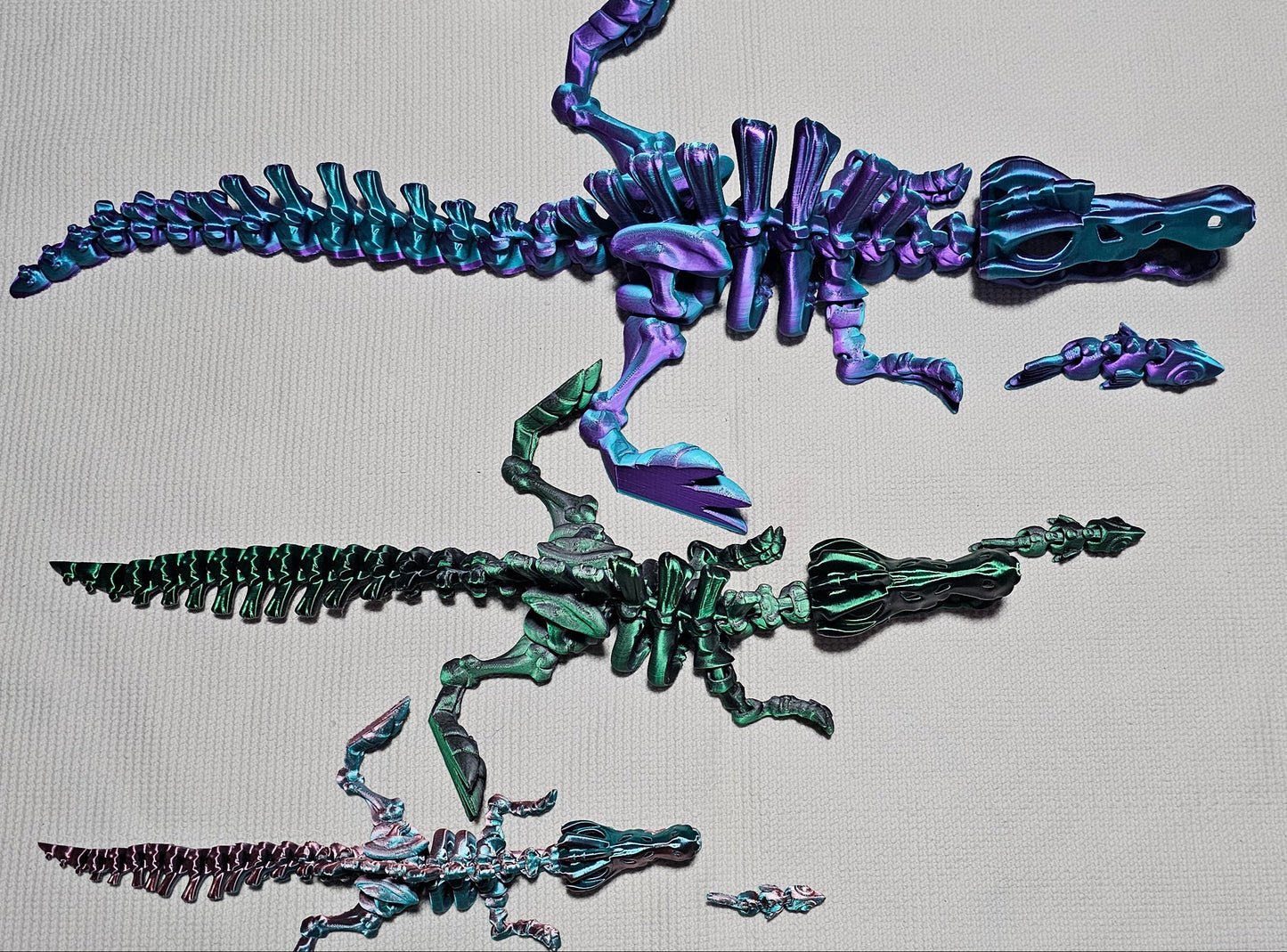 Spinosaurus with Fish - Medium