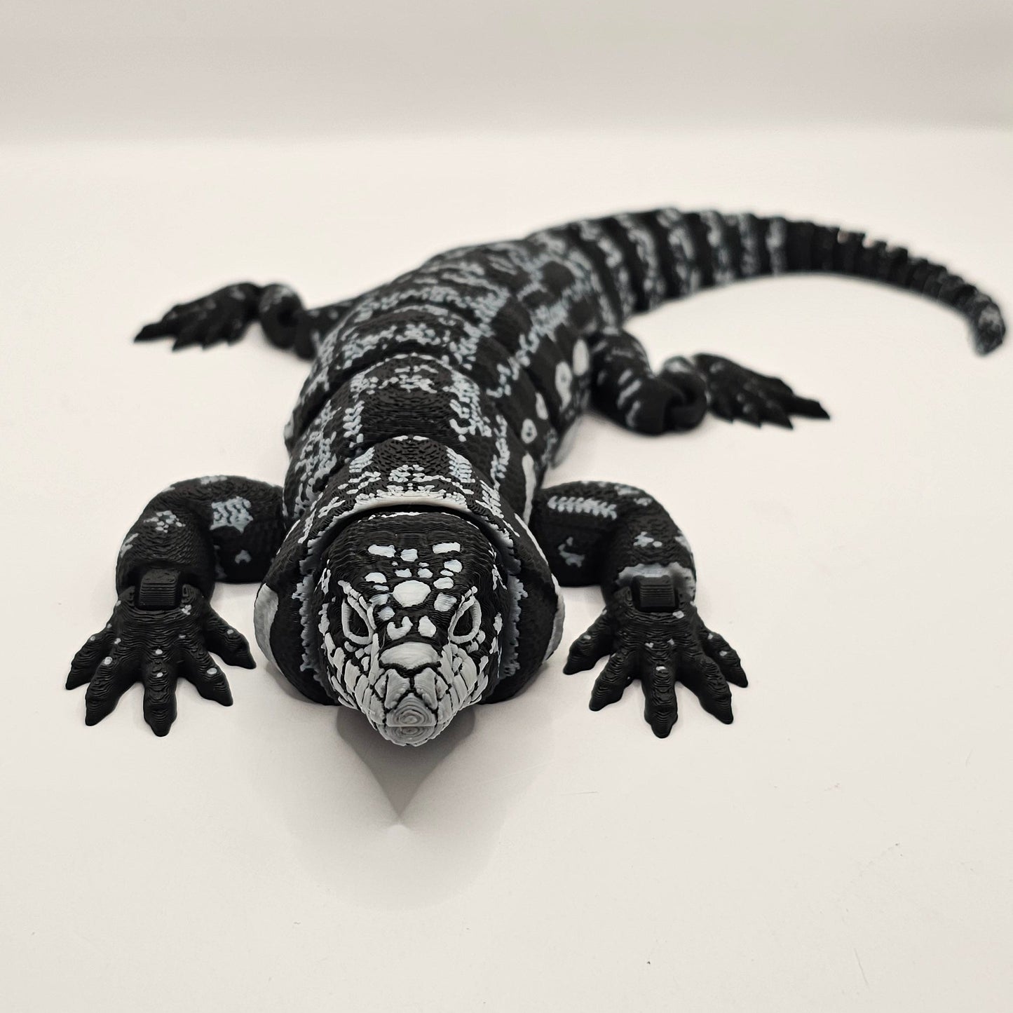 Larger Realistic Looking Black and White Lizard