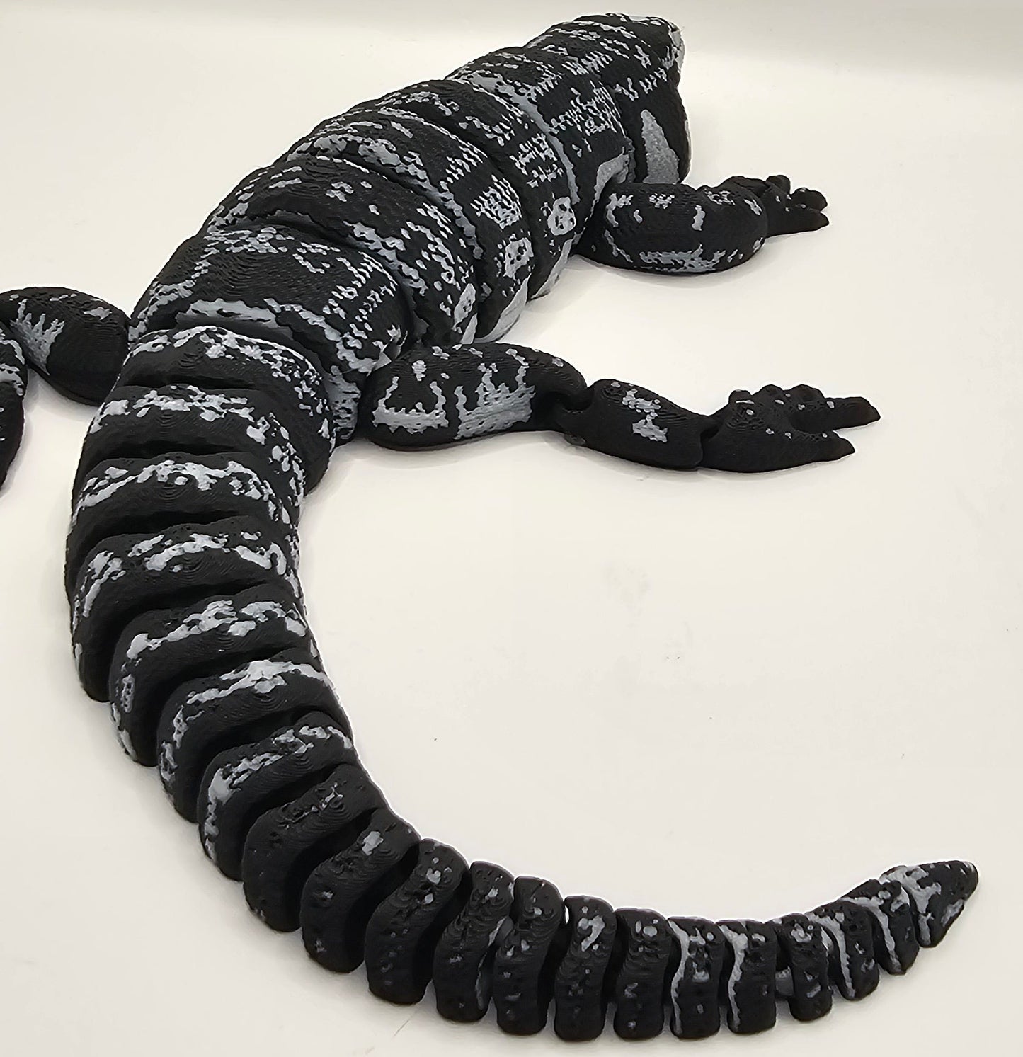 Larger Realistic Looking Black and White Lizard