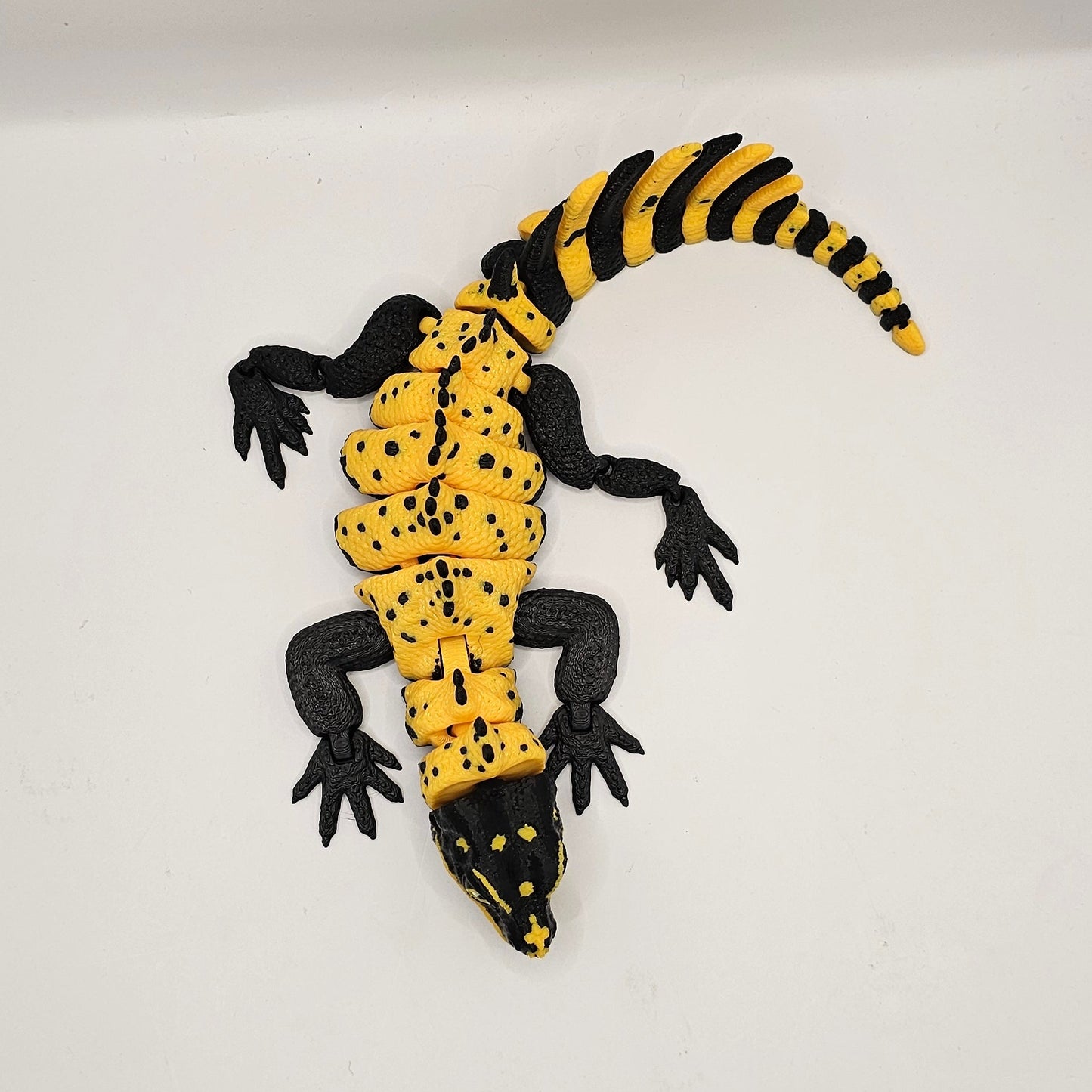 Realistic Black and Yellow Lizard