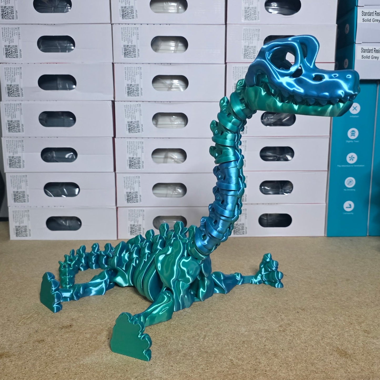 Brontosaurus - Large